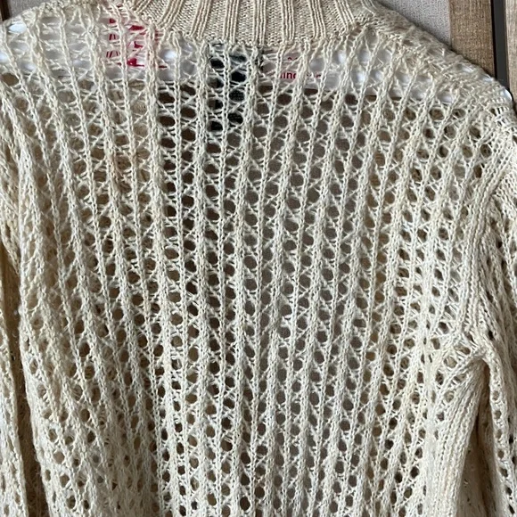 FINAL MARKDOWN Wet Seal Cream Acrylic Sweater medium - Picture 10 of 11